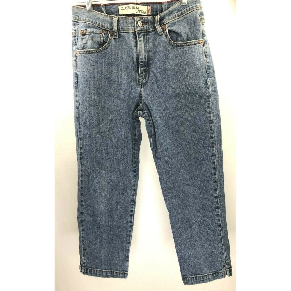 Women's Levi's Classic Slim Capris Size 12 Jeans